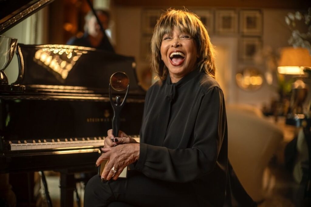 Tina Turner Ratu Rock & Roll Dunia Meninggal Dunia: Kanker Usus dan Transplantasi Ginjal