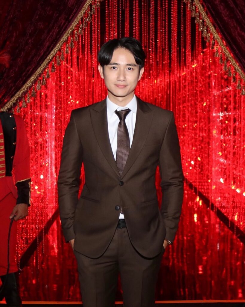 Kenny Austin Mirip Raffathar atau Oppa Korea?