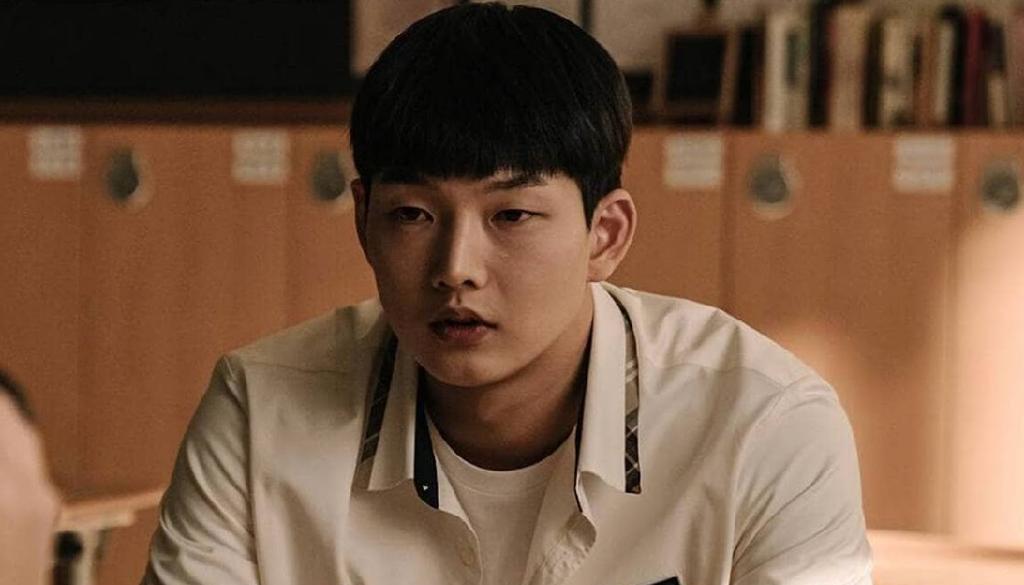 yoon jong bin