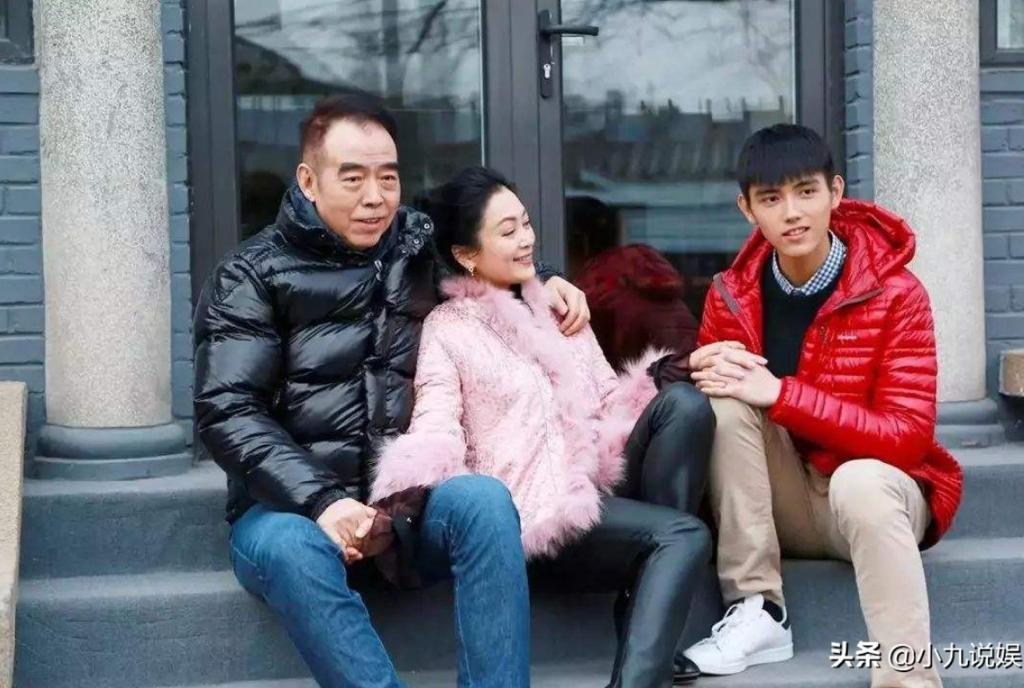 Arthur Chen Kembali Muncul Setelah Skandal Seks Dengan Wanita Bersuami