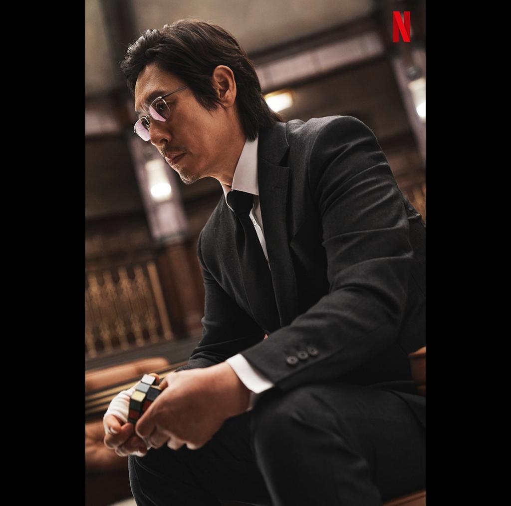 sol kyung gu