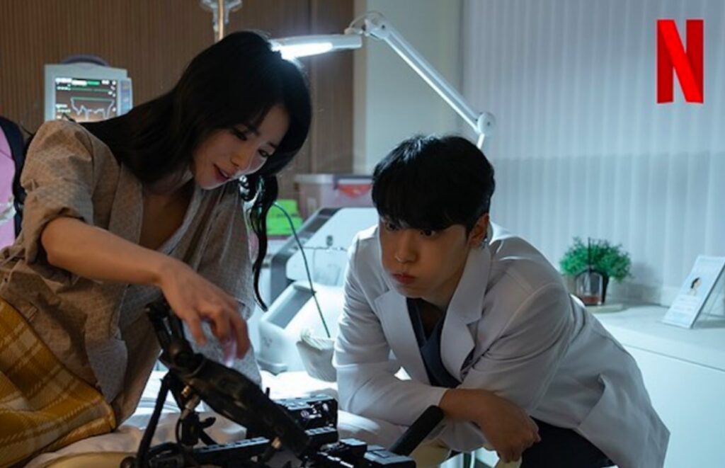 Protektif Terhadap Sang Pacar Lim Ji Yeon, Lee Do Hyun Tanyakan Hal Ini Pada Song Hye Kyo
